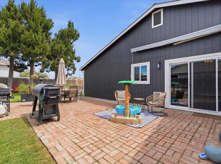 1327 Elena Dr, Ripon, CA 95366 Photo