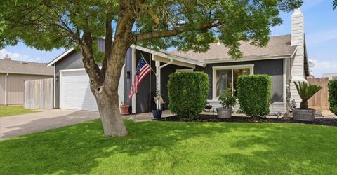 1327 Elena Dr, Ripon, CA 95366 Photo