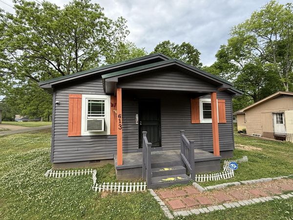 613 Carlisle St., New Albany, MS 38652