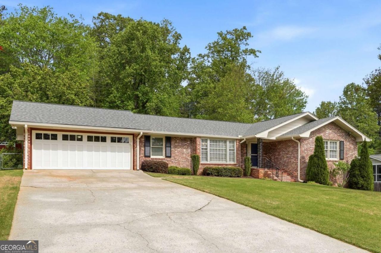 5174 N Peachtree Road, Atlanta, GA 30338 Main Photo