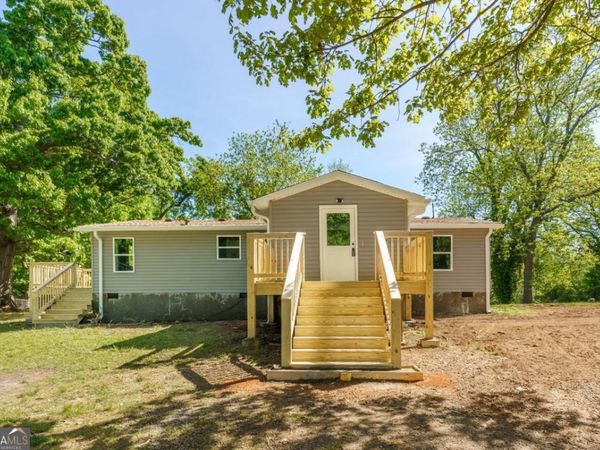 1412 Floyd Circle, Gainesville, GA 30507