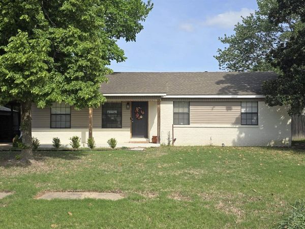 1504 Lynnwood Pl, Wynne, AR 72396