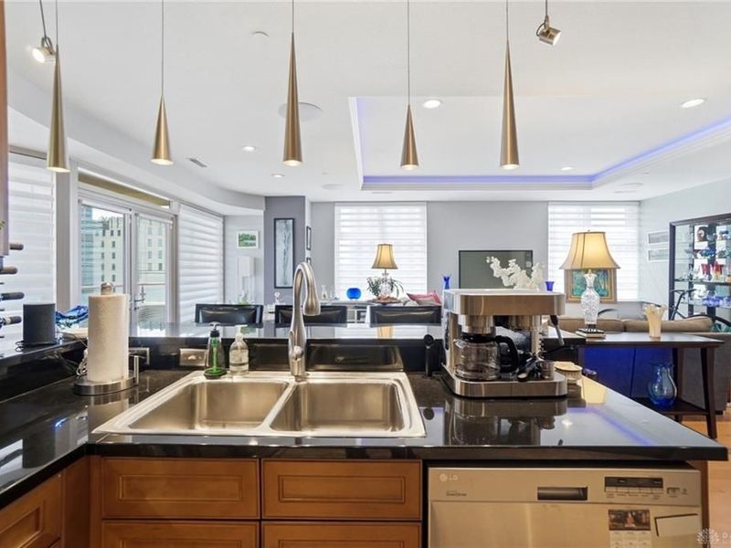 109 N Main Street, Unit 1102, Dayton, OH 45402 Photo 18