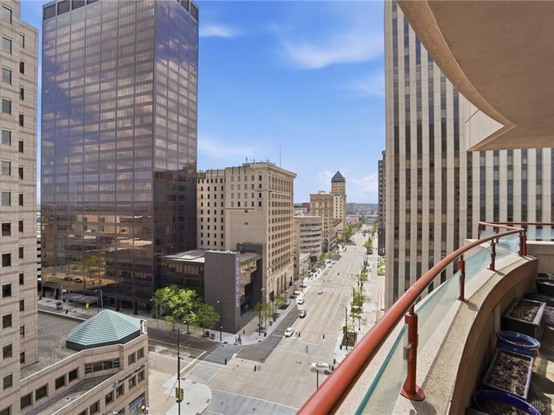 109 N Main Street, Unit 1102, Dayton, OH 45402 Photo 35