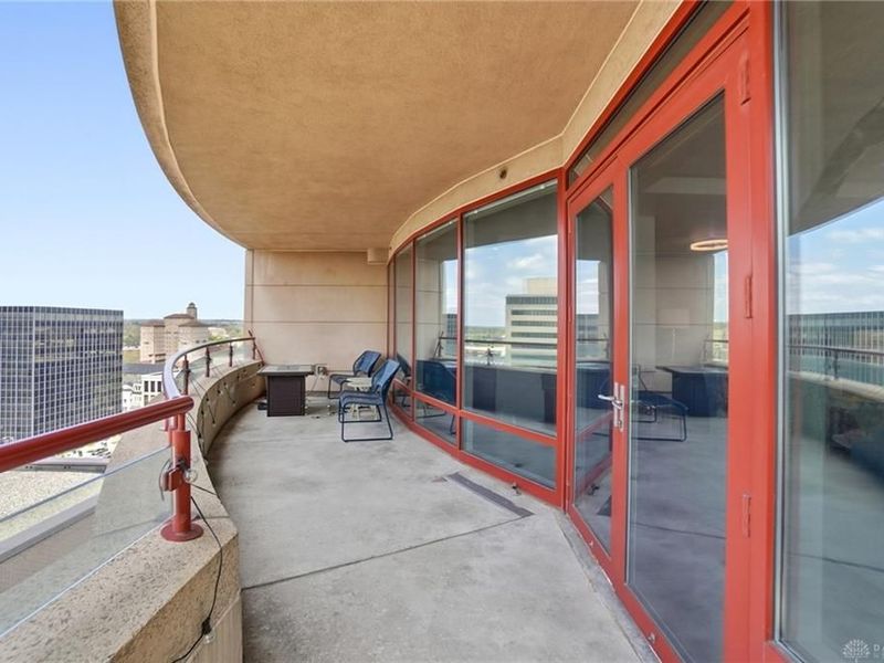 109 N Main Street, Unit 1108, Dayton, OH 45402 Photo 45