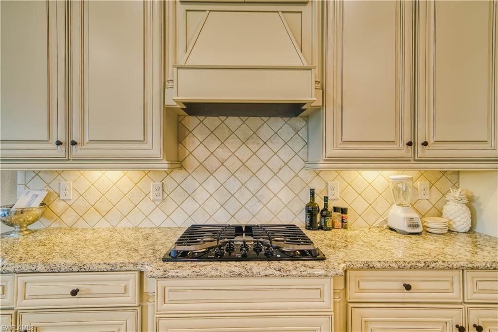 9902 Corso Bello Dr, Naples, FL 34113 Photo