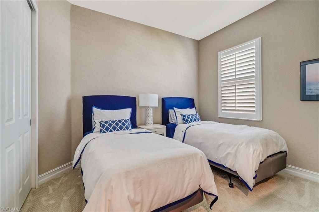 9902 Corso Bello Dr, Naples, FL 34113 Photo