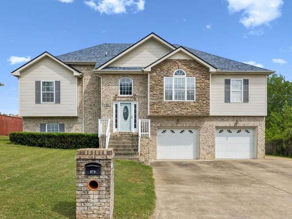 679 Superior Ln, Clarksville, TN 37043