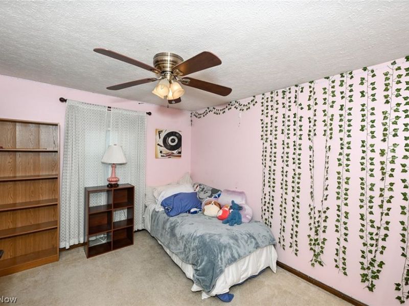 300 Castleton Road NE, North Canton, OH 44720 Photo 41