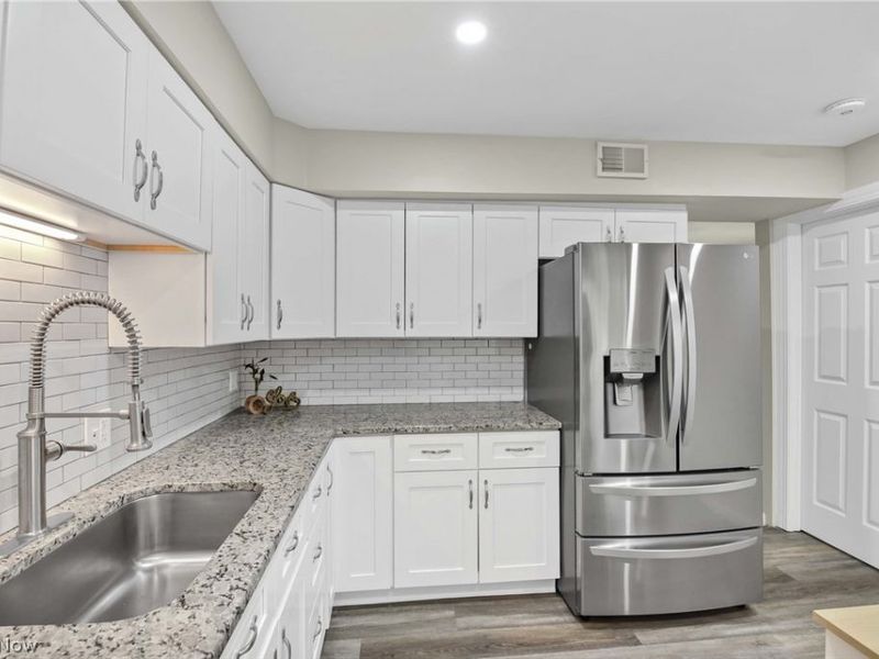 21237 Westwood Road, Fairview Park, OH 44126 Photo 13