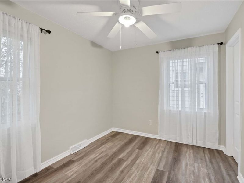 21237 Westwood Road, Fairview Park, OH 44126 Photo 17