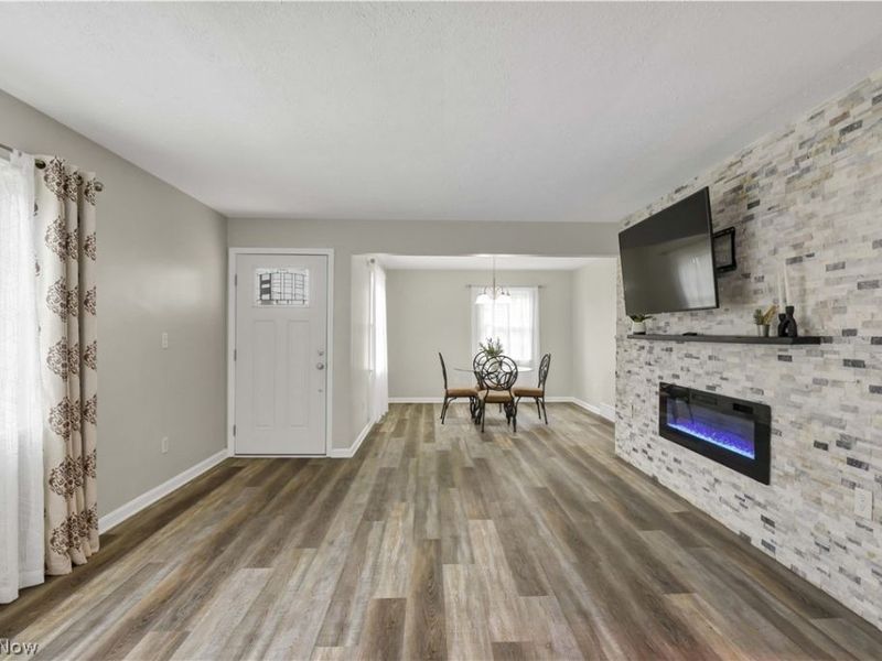 21237 Westwood Road, Fairview Park, OH 44126 Photo 8