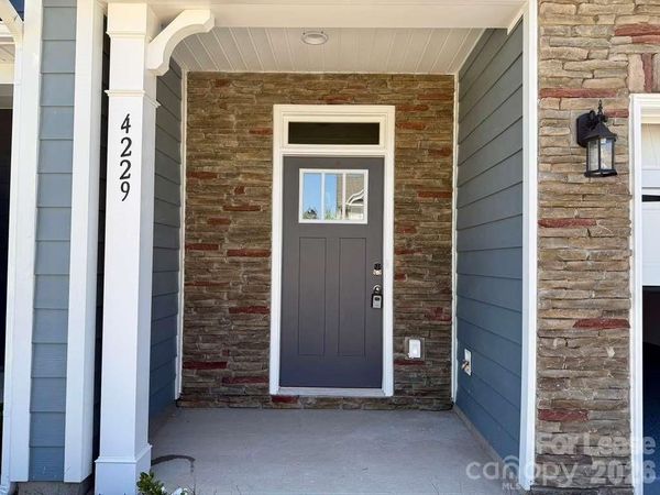 4229 Black Court , Harrisburg, NC 28075