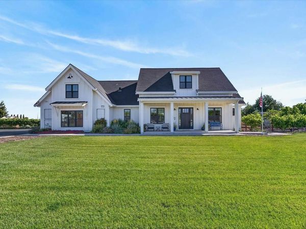 2151 Bartels Dr, Brentwood, CA 94548