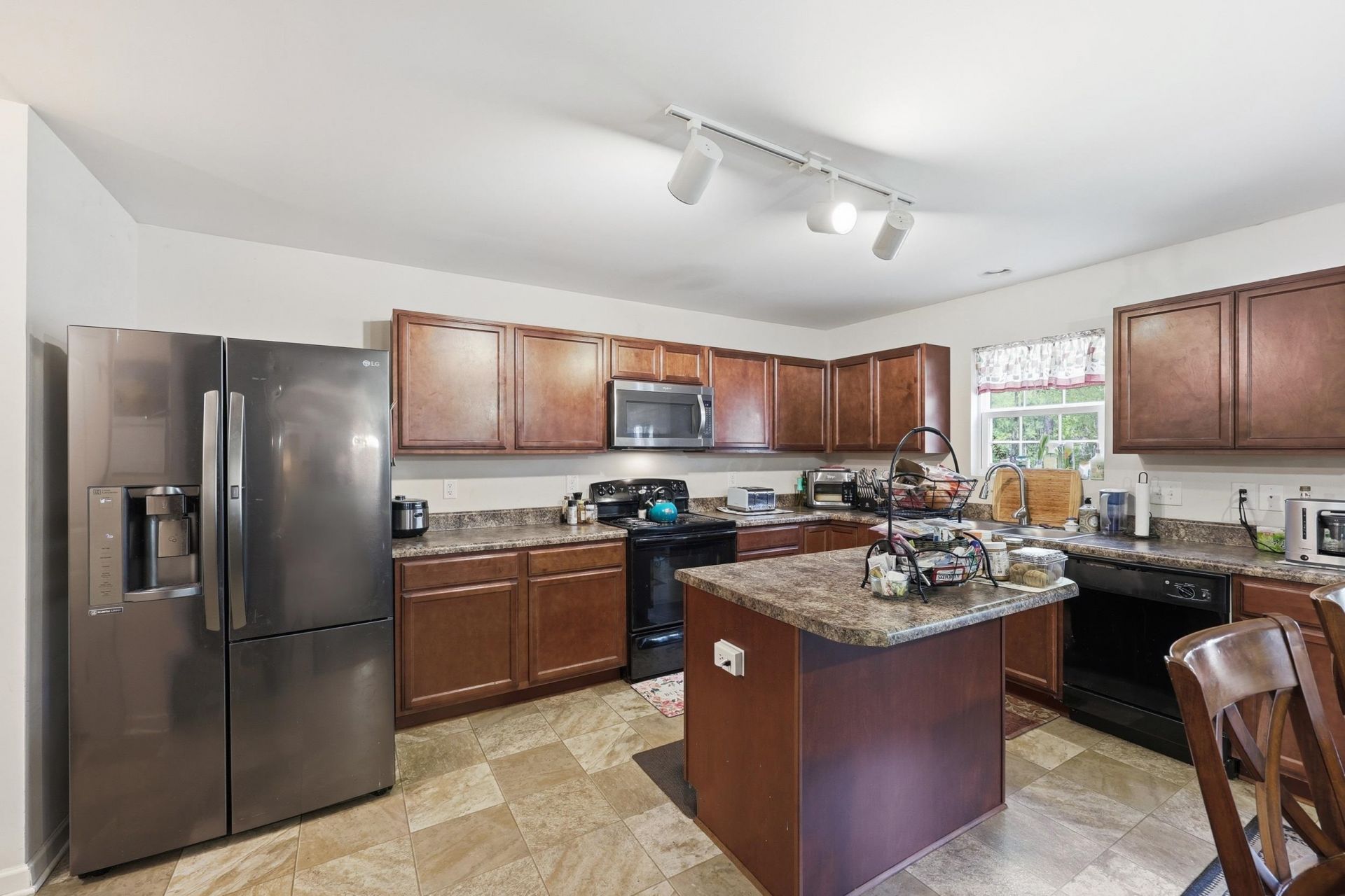 517 Timber Creek Dr.  Photo 18