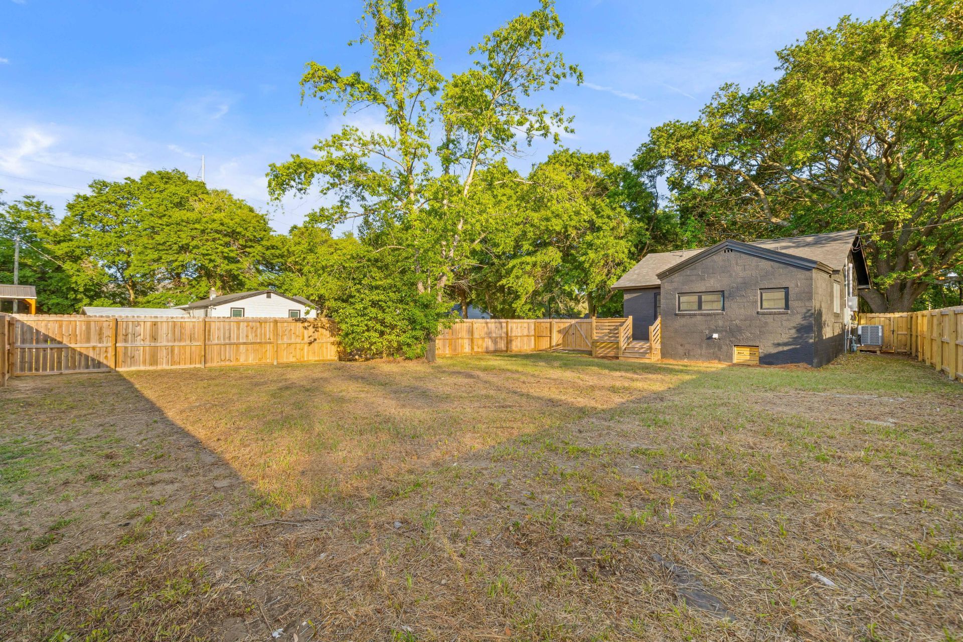 1540 E Witter Street Photo 26