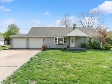 626 W Crescent Lane, Franklin, OH 45005