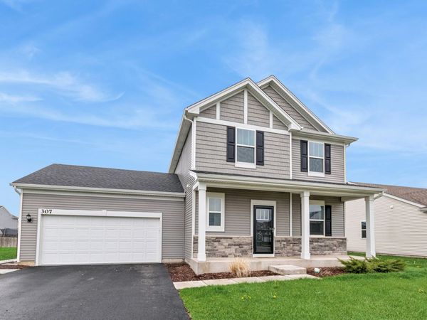 307 Andrew Drive, Yorkville, IL 60560