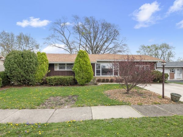 15017 Sunset Avenue , Oak Forest, IL 60452