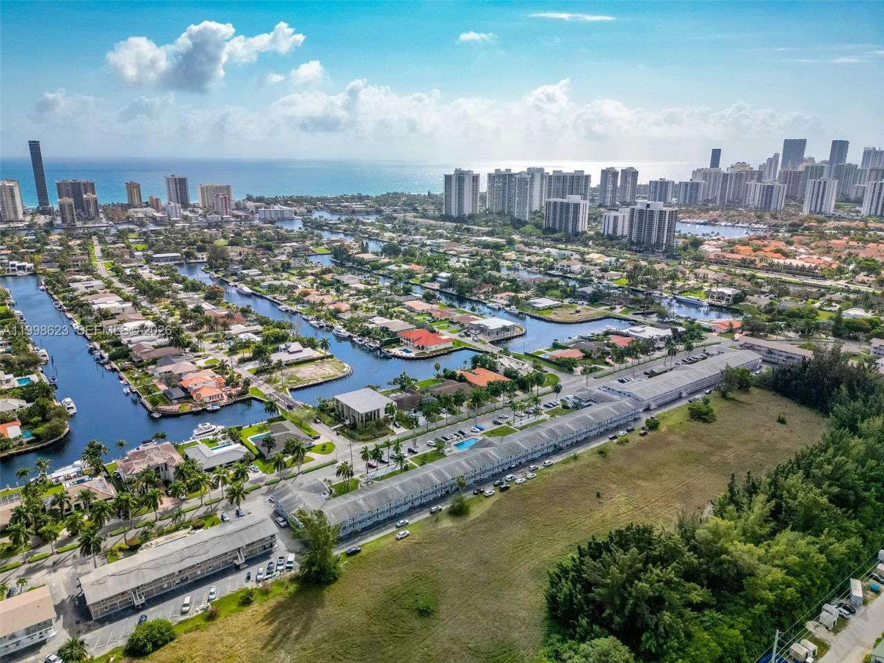 600 Layne Blvd, Unit 126, Hallandale Beach, FL 33009 Photo