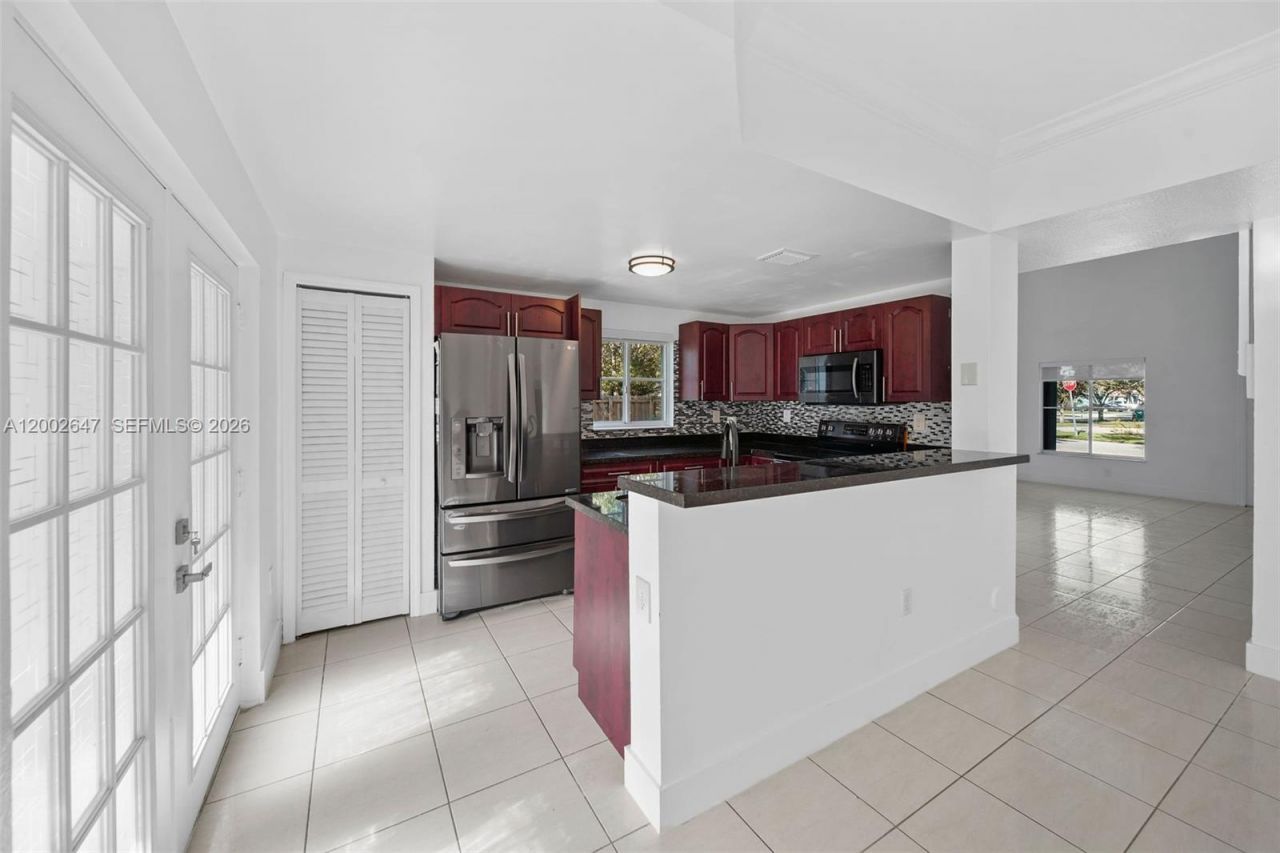 24424 SW 114th Ct, Homestead, FL 33032 Photo