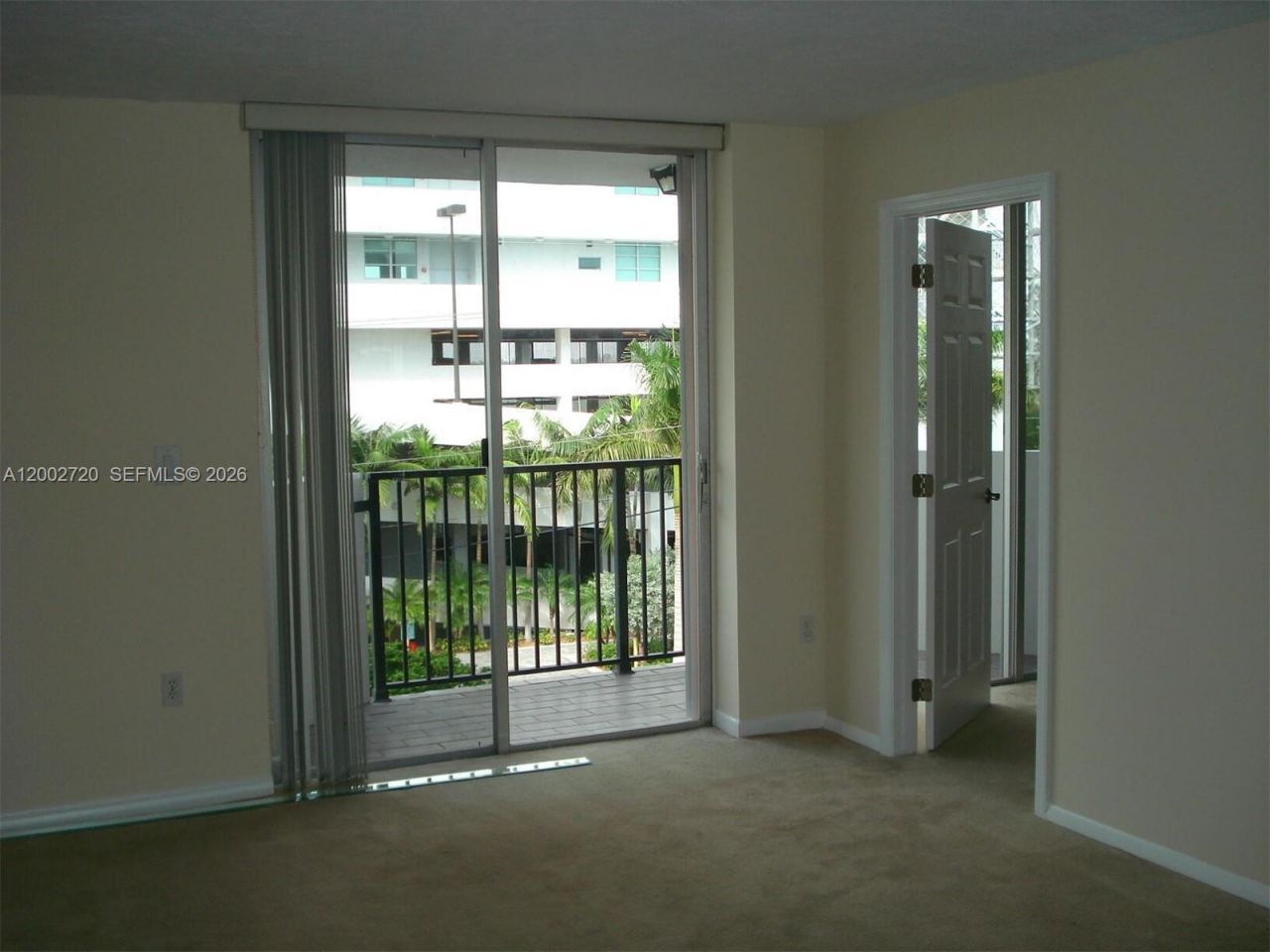 7933 West Dr, Unit 404, North Bay Village, FL 33141 Photo