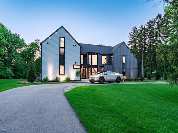 4320 Lander Road , Orange Village, OH 44022