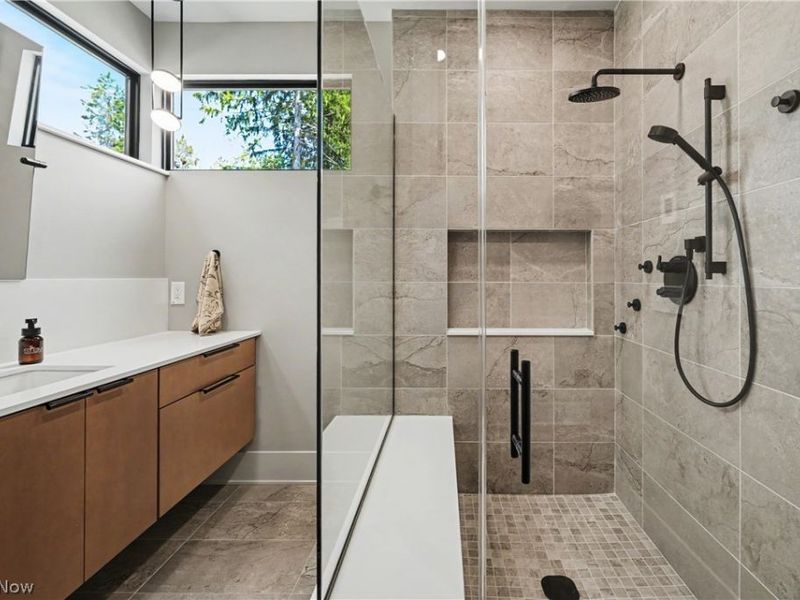 4320 Lander Road, Orange Village, OH 44022 Photo 19