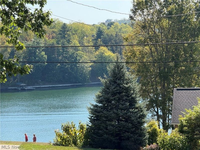 1524-1527 E Buckhorn Drive, Millersburg, OH 44654 Photo 10