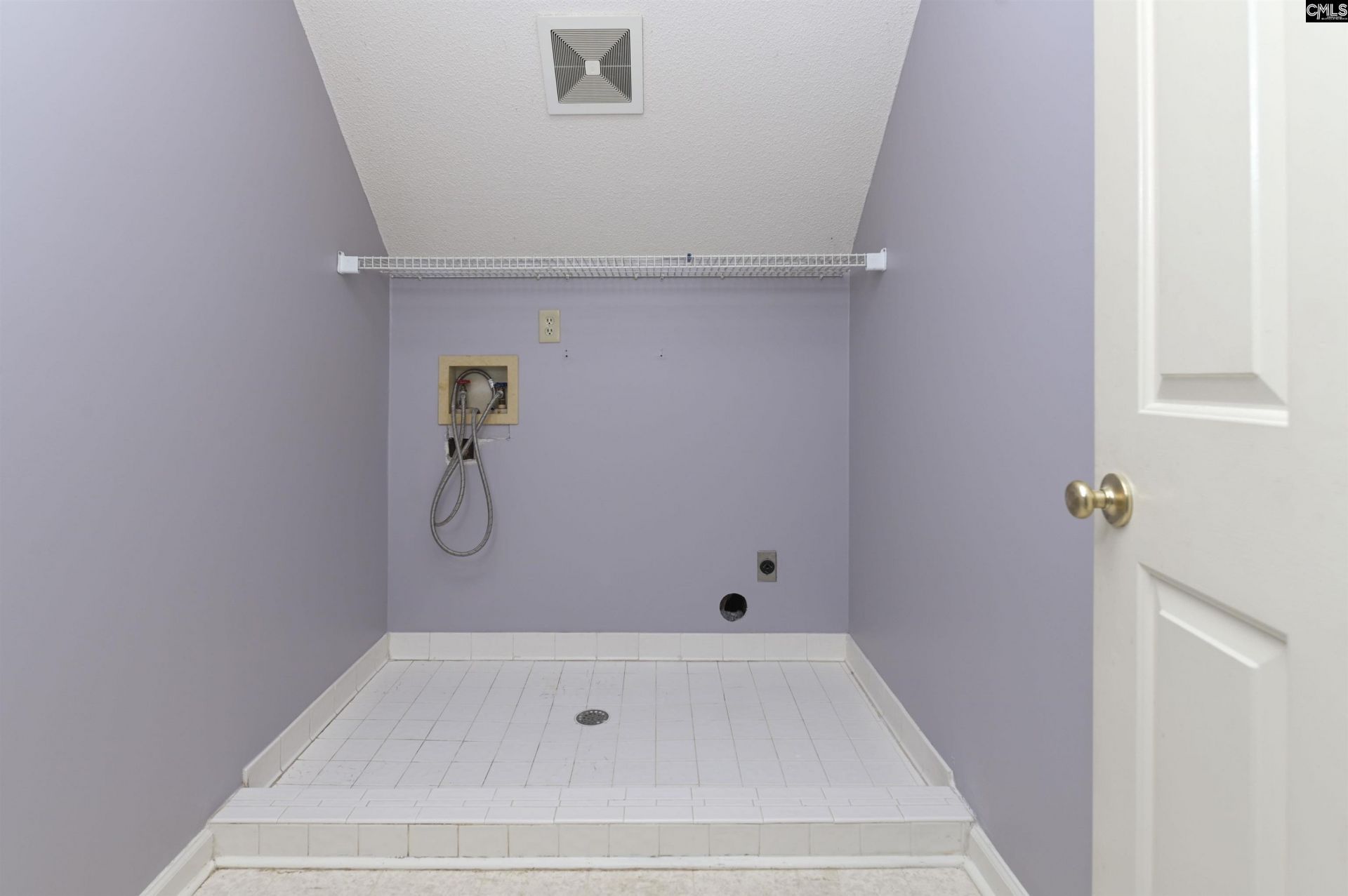 308 Fallen Oak Drive  Photo 25