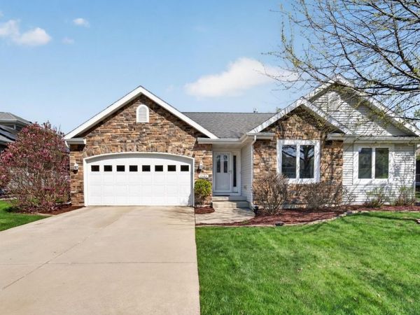 2646 Saw Tooth Drive, Fitchburg, WI 53711