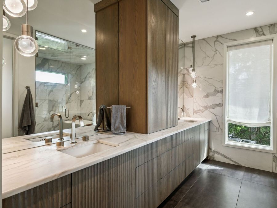 Property Image 80