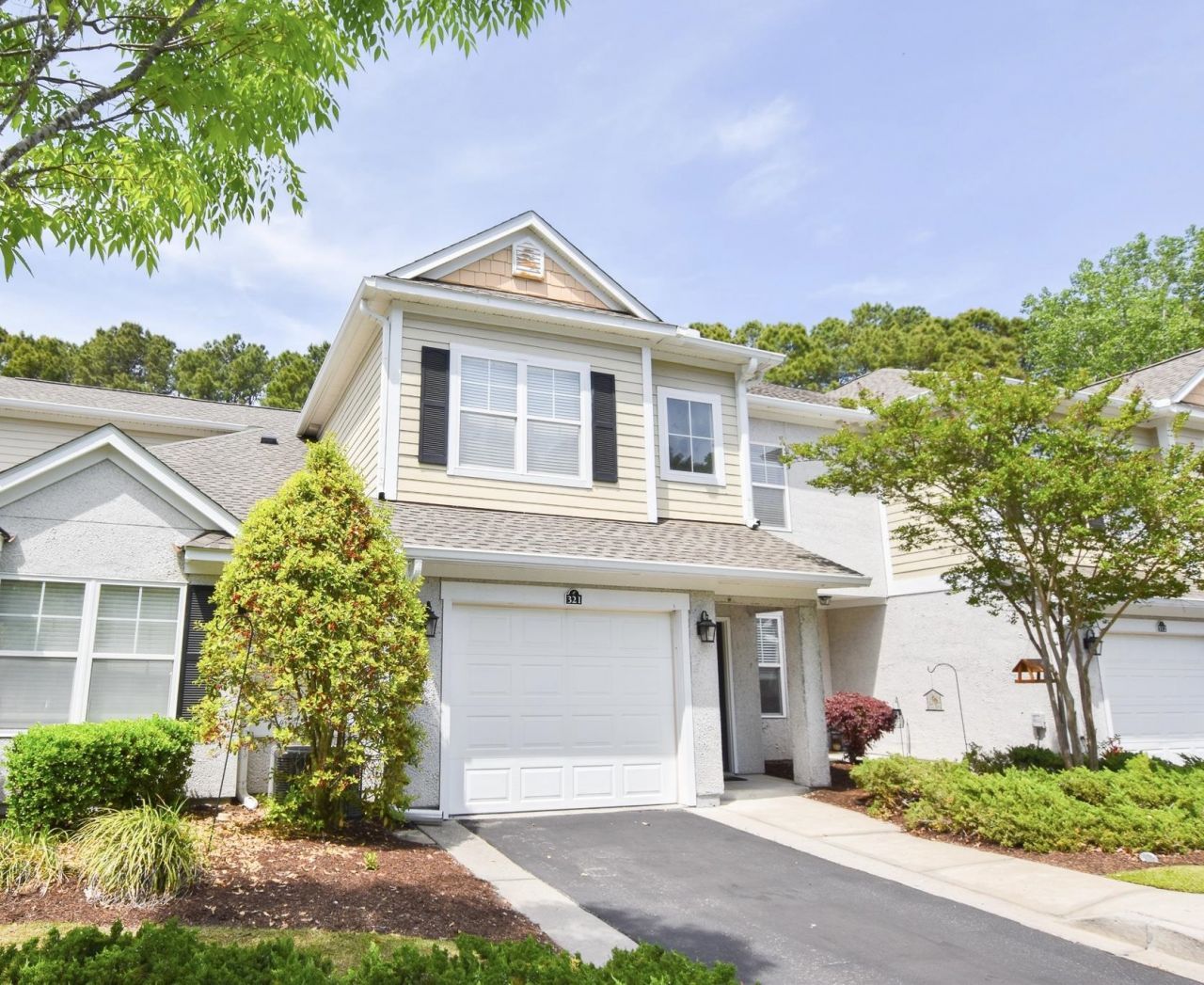 2450 Marsh Glen Dr. Photo 1