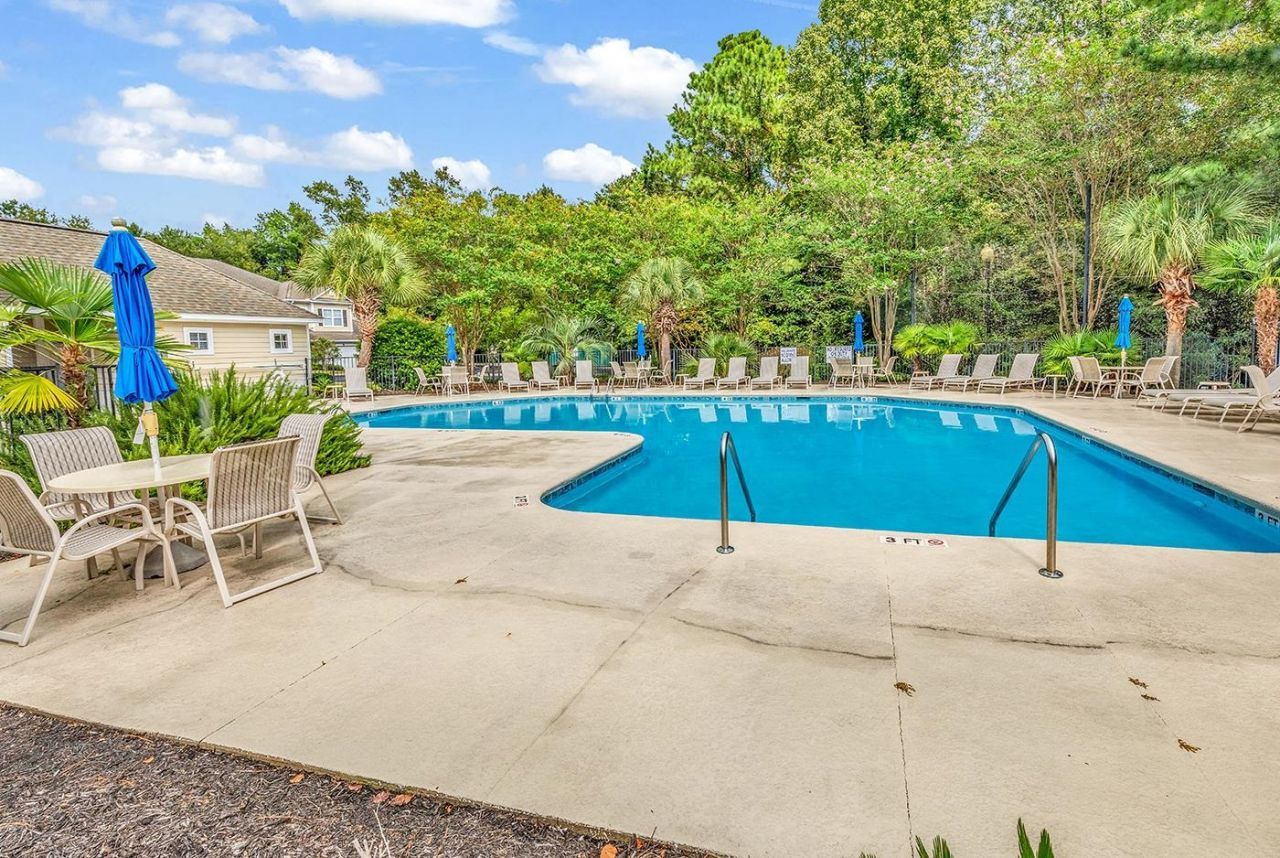 2450 Marsh Glen Dr.  Photo 32