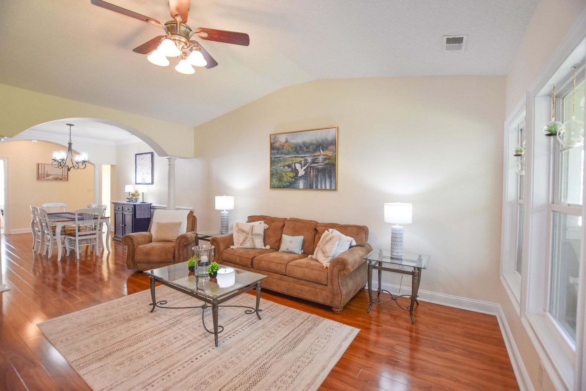 2450 Marsh Glen Dr. Photo 4