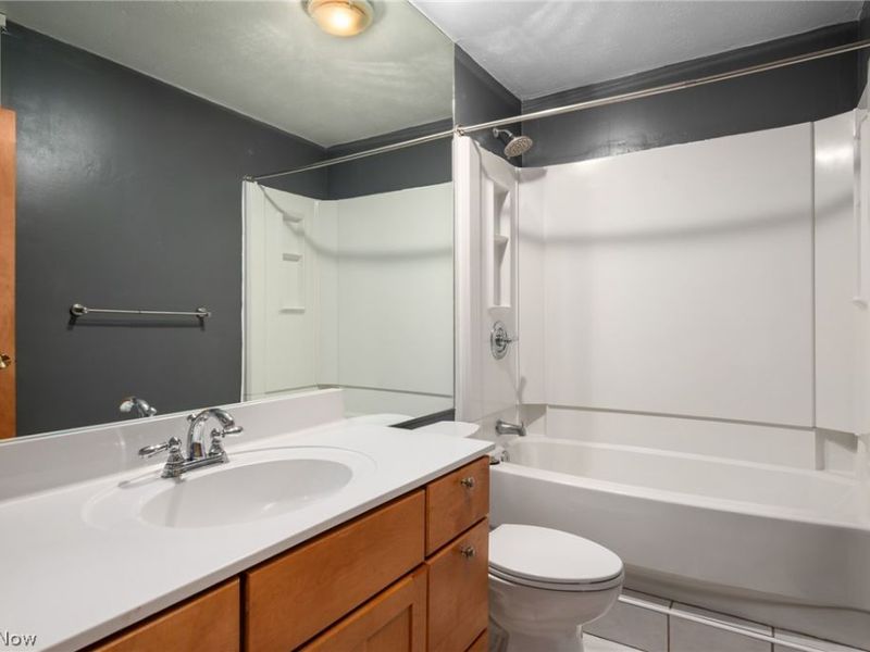 540 Crossbrook Drive, Berea, OH 44017 Photo 18