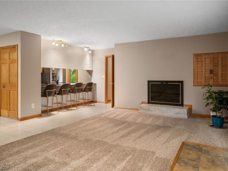 540 Crossbrook Drive, Berea, OH 44017 Photo 2