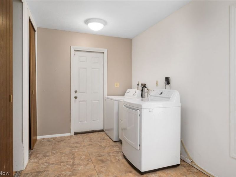 540 Crossbrook Drive, Berea, OH 44017 Photo 24