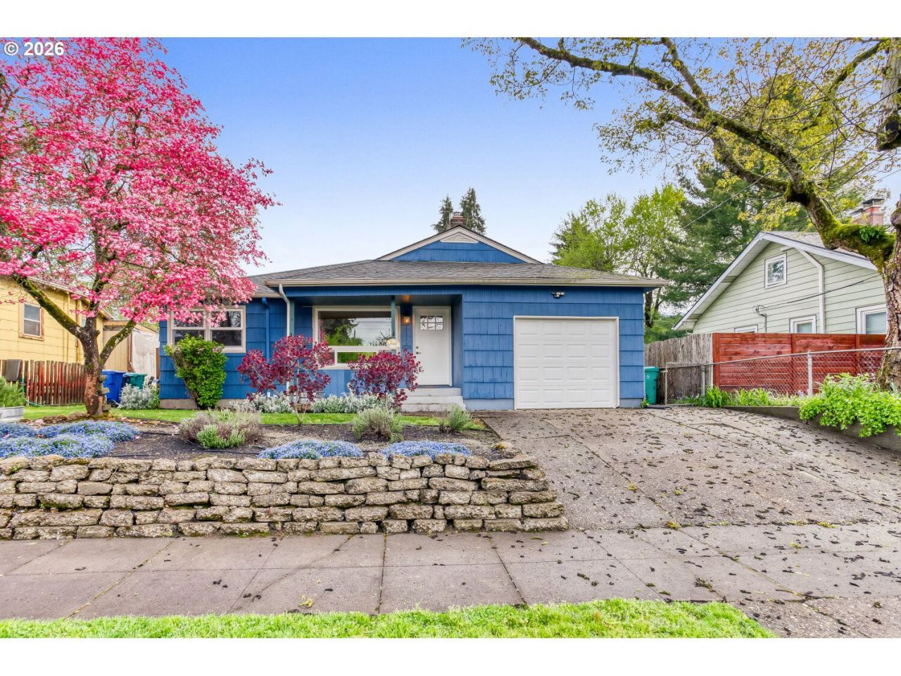 6433 N Yale St, Portland, OR 97203 Main Photo