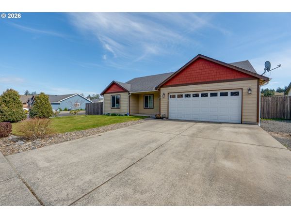 348 SW KALMIA AVE, Warrenton, OR 97146