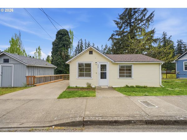 308 SW 2ND ST, McMinnville, OR 97128