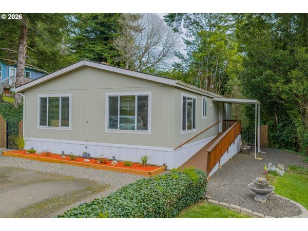 1050 N CEDAR POINT RD, Unit C09, Coquille, OR 97423