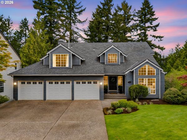 1331 TROON DR, West Linn, OR 97068