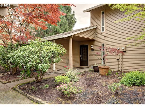 8230 SW WOODBRIDGE CT, Unit 16, Wilsonville, OR 97070