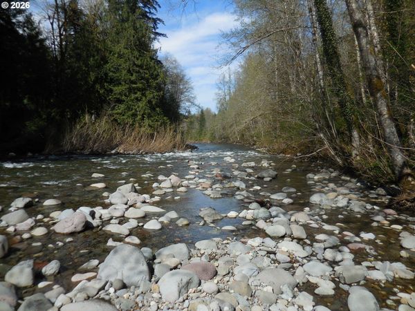 Welches RD, Welches, OR 97067