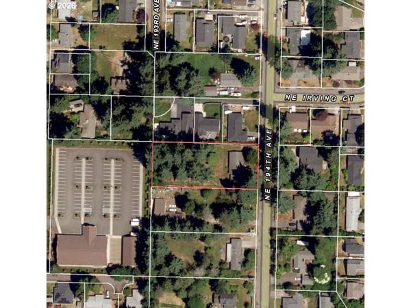 701 NE 194TH AVE, Portland, OR 97230