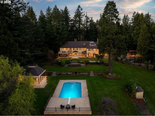 2732 SW Scholls Ferry RD, Portland, OR 97221