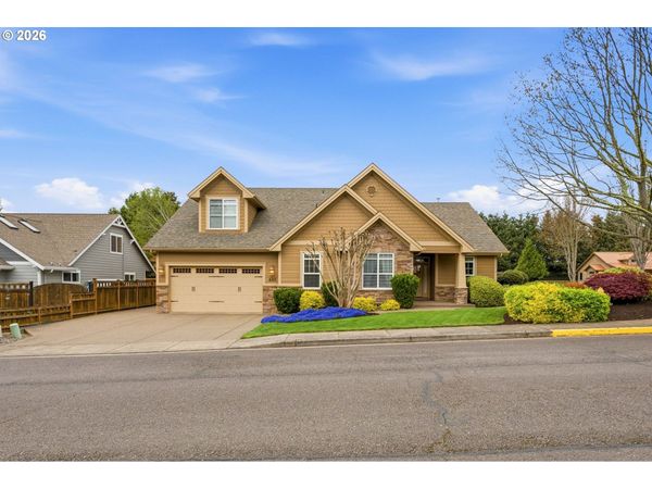 610 NW REED LN, Dallas, OR 97338