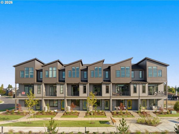 3437 SE EVERWOOD LN, Hillsboro, OR 97123