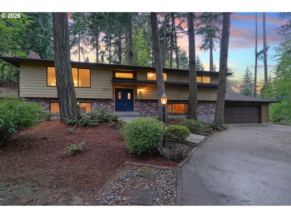 17931 S EDGEWOOD LN, Oregon City, OR 97045